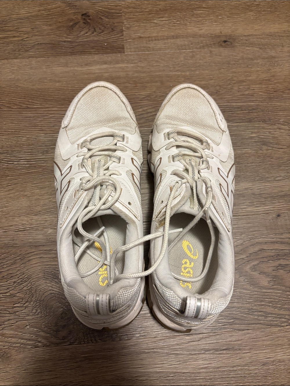 women’s white asics